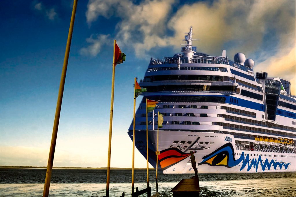 Dieses Bild hat ein leeres alt-Attribut; sein Dateiname ist dangastaidahafen.jpg